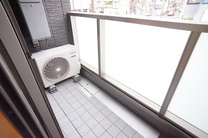 プロスペラール市川のバルコニー