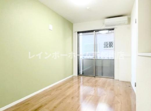 ＰＡＲＫ　ＴＥＲＲＡＣＥ　新松戸Ⅰの居間・リビング