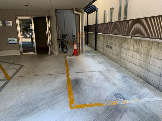GARDEN TREE岡町の駐車場