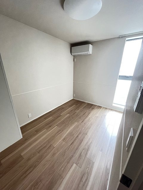 KM　five の寝室
