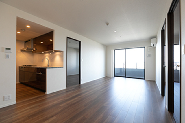 ザ・タワー横浜北仲の居間・リビング|※写真は同タイプ住戸です。