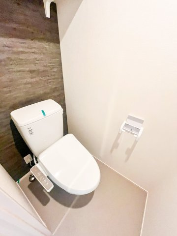 ハーモニーテラス伝法VIのトイレ