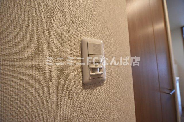 プレサンス難波駅前