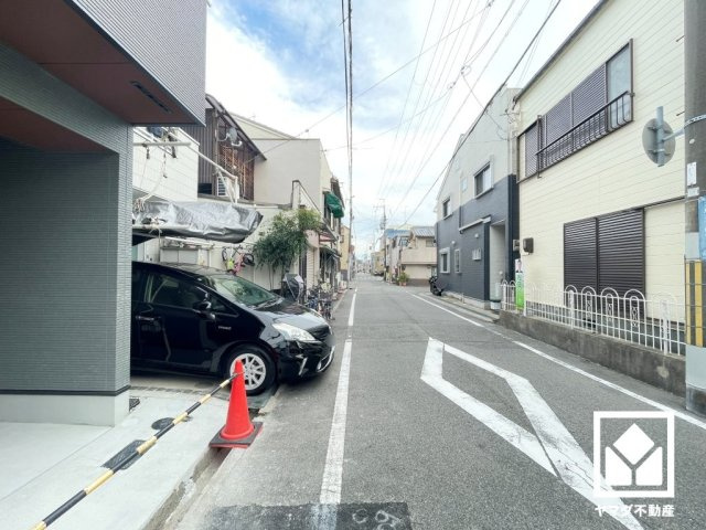 尼崎市大島２丁目の前面道路含む現地写真