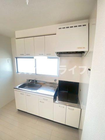 大阪市淀川区新高６丁目の賃貸マンションのキッチン