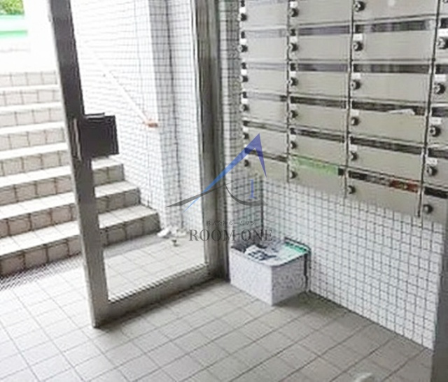 コリーヌ平町　弐番館のエントランス|エントランスです。