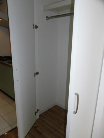 大阪市中央区瓦屋町１丁目の賃貸マンションの収納