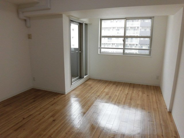 大阪市中央区瓦屋町１丁目の賃貸マンションの内装