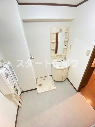 大阪市淀川区西中島４丁目の賃貸マンションの洗面所|参考写真