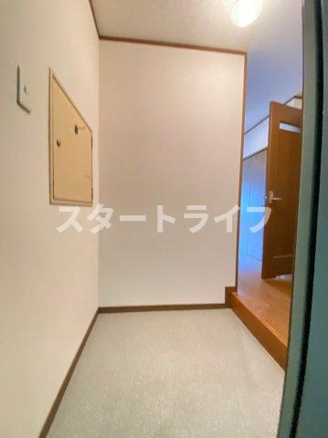 大阪市淀川区西中島４丁目の賃貸マンションの玄関|参考写真