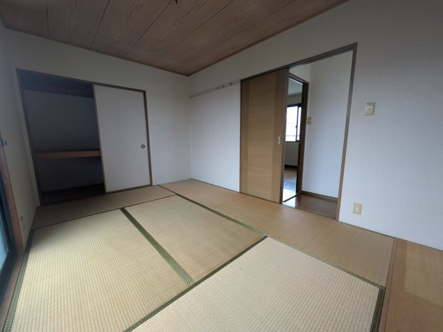 グリーンコーポBの和室