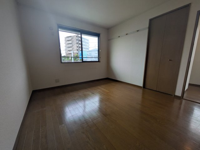 グリーンコーポBの洋室