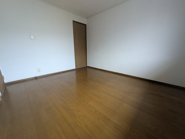 グリーンコーポBの洋室