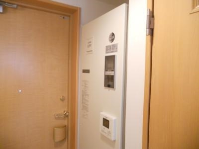 珠光ビル四条大宮の設備|電気温水器