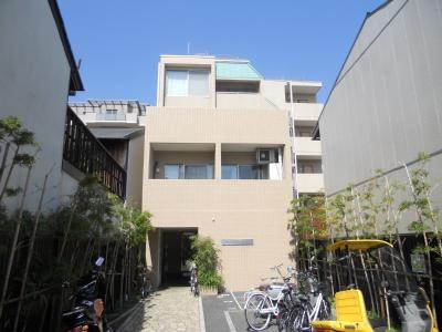 珠光ビル四条大宮の外観