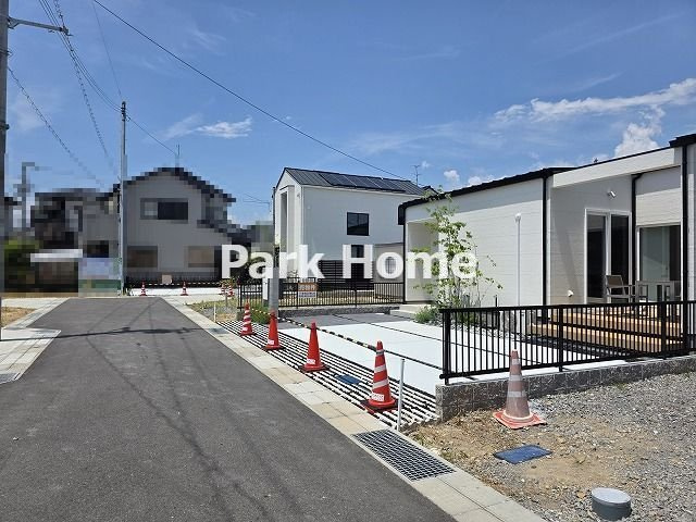 高知市鴨部 -5号地- 新築戸建ての前面道路含む現地写真