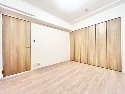 【子供部屋】 | OTCロイヤル千里 | 現在ご返済中のカーローン・カードローン・教育ローンなどを住宅ローンに一本化したり、家具家電購入費用・引越し費用を住宅ローンと組み合わせるなど、お客さまにメリットの多い住宅ローンのご提案が可能です。