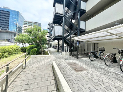 【その他共用部分】 | OTCロイヤル千里 | 現在ご返済中のカーローン・カードローン・教育ローンなどを住宅ローンに一本化したり、家具家電購入費用・引越し費用を住宅ローンと組み合わせるなど、お客さまにメリットの多い住宅ローンのご提案が可能です。