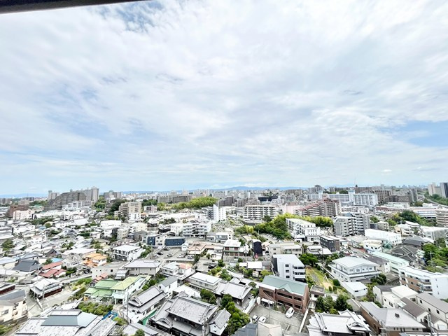 【展望】 | 千里中央パークヒルズA棟 | エイブルだけの嬉しいサービス、ご用意しております。詳細は、お気軽に当社までお問合せ下さいませ！