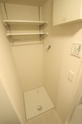 【設備】 | ・コンティニュエ | 室内洗濯機置き場☆