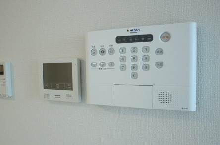 【セキュリティ】 | ・コンティニュエ | ＳＥＣＯＭホームセキュリティ導入で安心安全♪
