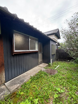 「蔵付き」香美市土佐山田町久次　中古一戸建てのその他|緑に癒やされる、静かな屋外スペース。