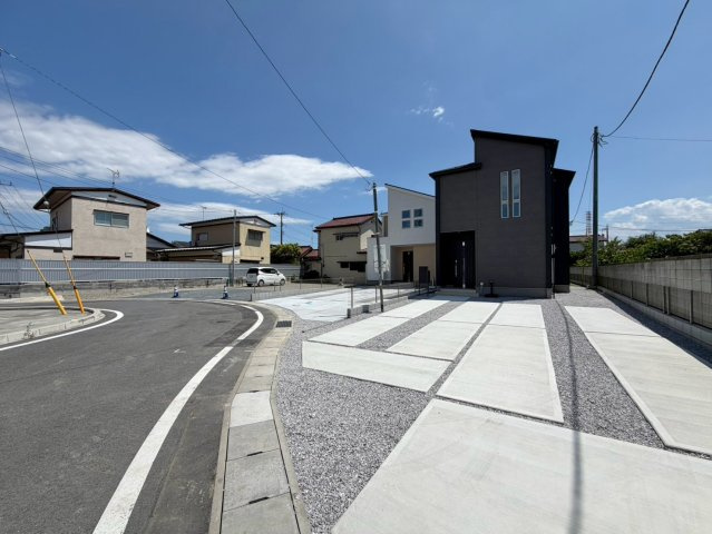 【外観】 | 高崎市岩鼻町　GRAFARE