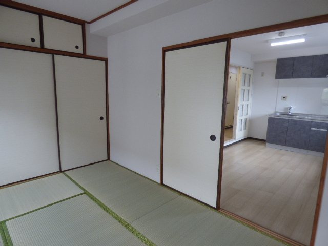 パールコートつきみ野 の和室