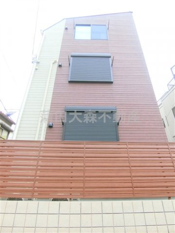 ルノン大鳥居の外観