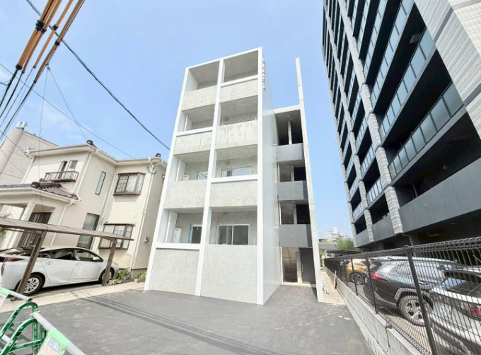 ＲＥＧＩＮＡ大分駅南