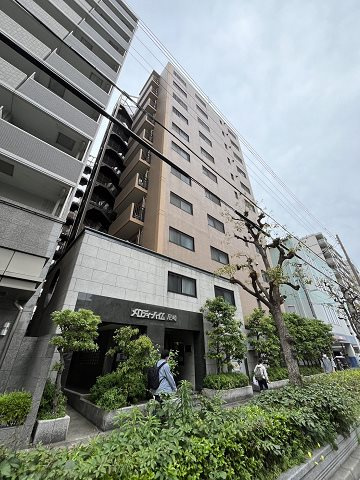 尼崎市長洲本通１丁目の賃貸マンションの外観