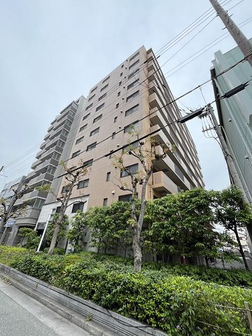尼崎市長洲本通１丁目の賃貸マンションの外観