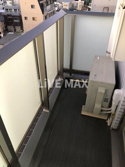 【バルコニー】エストゥルース入谷