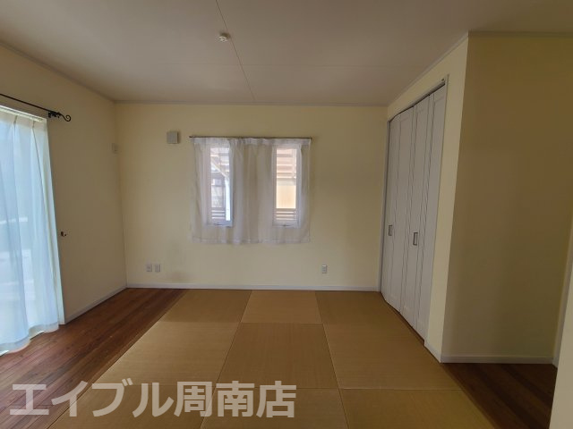 光市大字三輪の中古戸建の和室|和室6帖　