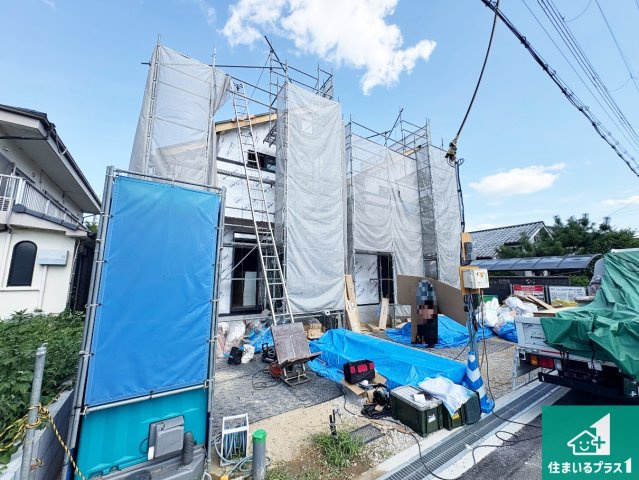 枚方市御殿山町　第1期　新築一戸建ての外観|周辺は落ち着いた街並みの住宅地！子育てがしやすい住環境です！まだ未完成ですが、現地でしかわからない事もございます。是非一度ご覧ください。