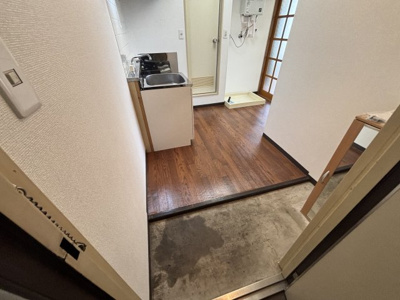 【玄関】 | 寓話館