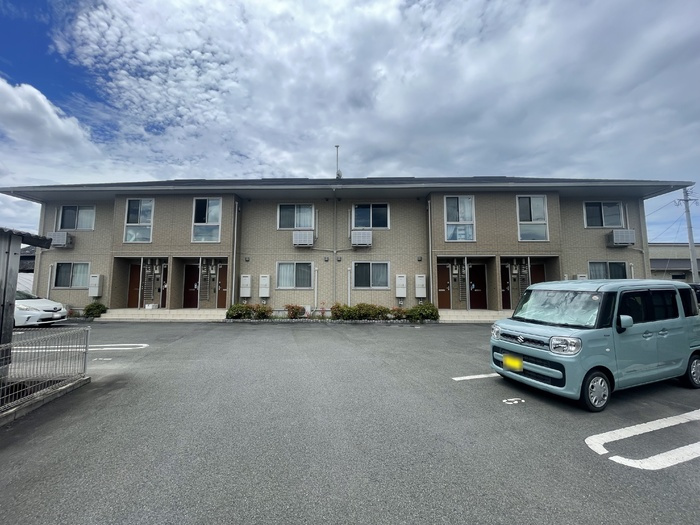 熊本市西区中原町のアパート