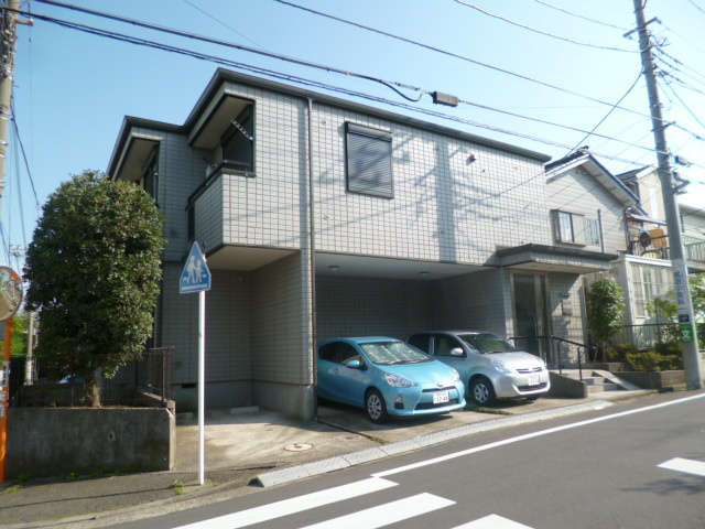 ケイ・フラッツの外観|閑静な住環境に佇む耐震耐火構造の旭化成ヘーベルメゾン
