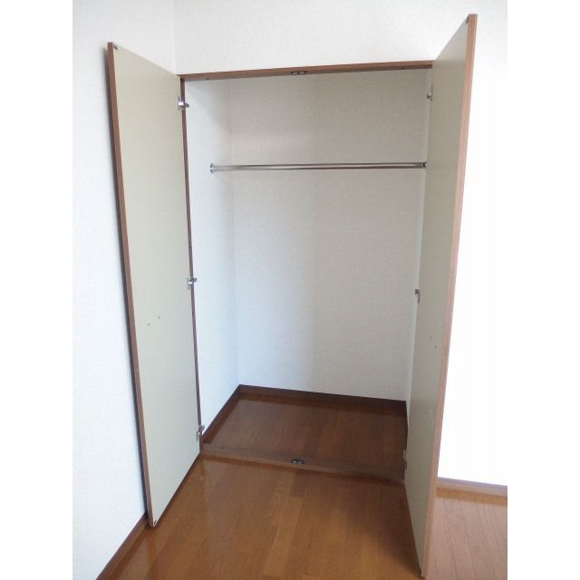 アンプルール フェール ヨシノの収納