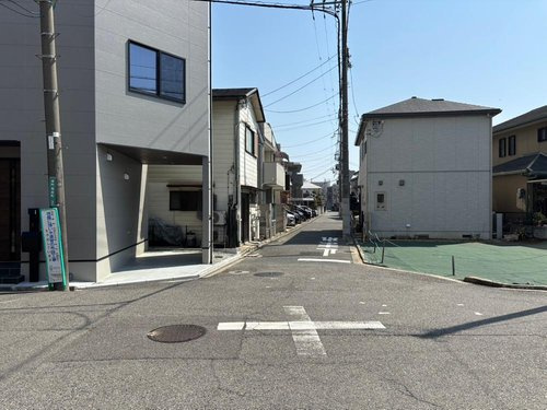 津門稲荷町新築戸建の前面道路含む現地写真
