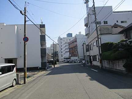 西区中広町２丁目の周辺