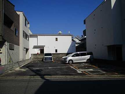 西区中広町２丁目の外観