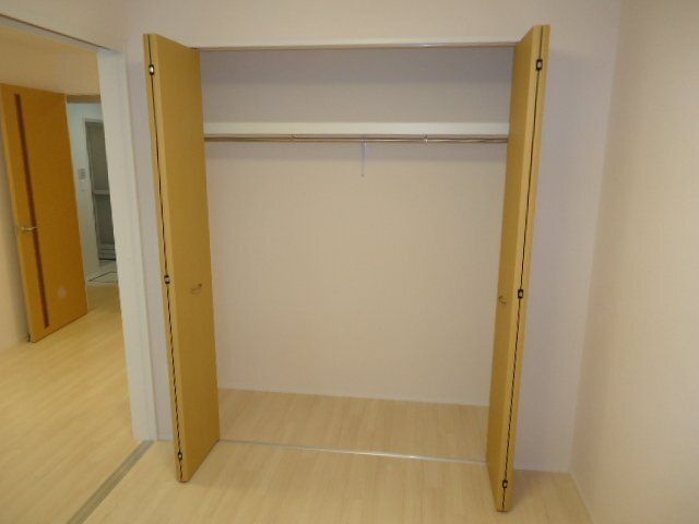 アヴァンティ三宮 の収納