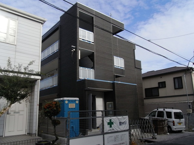 リブリ・クレール岡本の外観