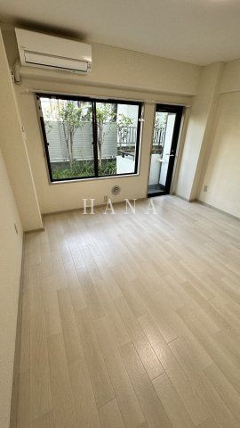 雅ビルの居間・リビング|※別号室参考写真