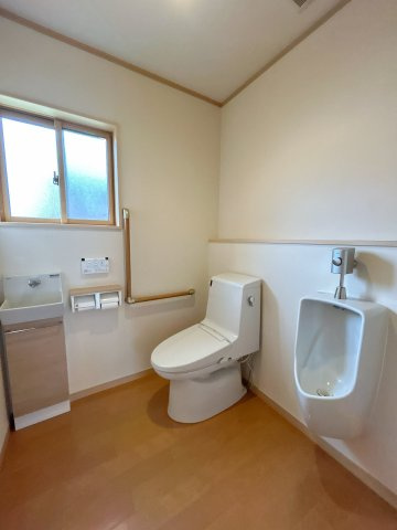 中古戸建　郡山市安積町笹川字北向　安積第三小・安積第二中のトイレ|【現況写真】