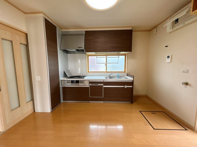 中古戸建　郡山市安積町笹川字北向　安積第三小・安積第二中のキッチン|【現況写真】