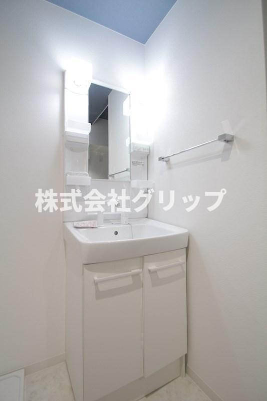 レガーロ石川町の独立洗面台