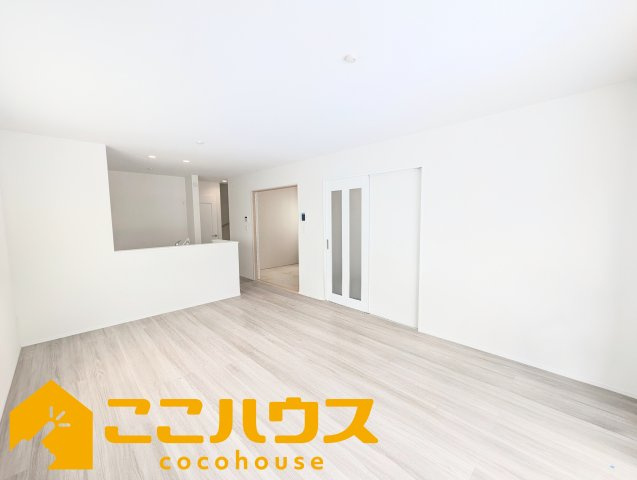 浦添市沢岻1丁目443番　新築戸建て　全5棟　C号棟のキッチン|LDK15.75帖