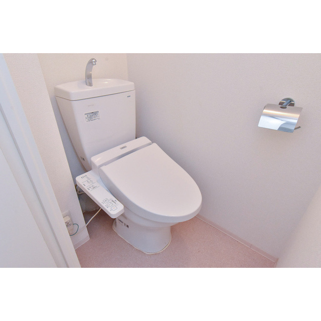 SERENiTE本町refletのトイレ|トイレもきれいです